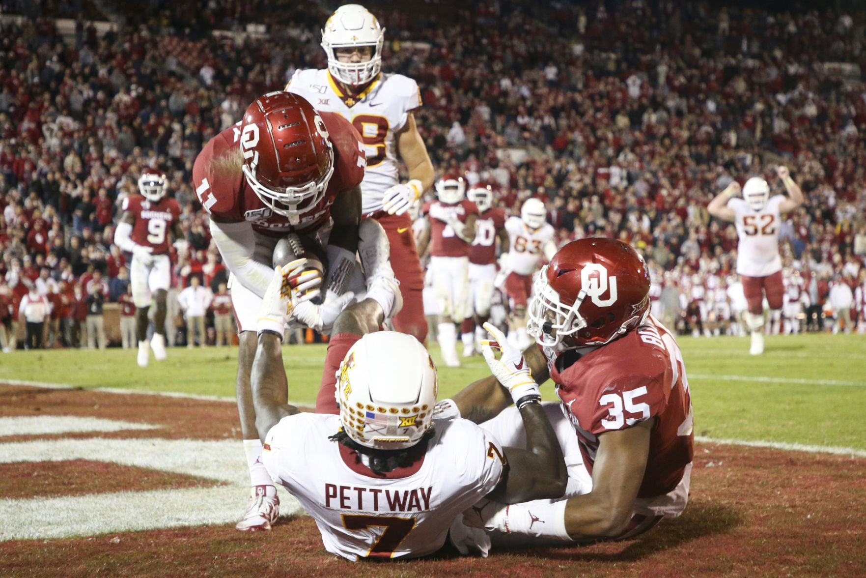 Fourth down | Who wins and why